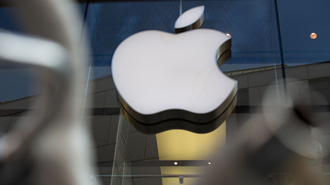 Apple сообщила о проблемах в Mac Book Pro 13 и iPhone X