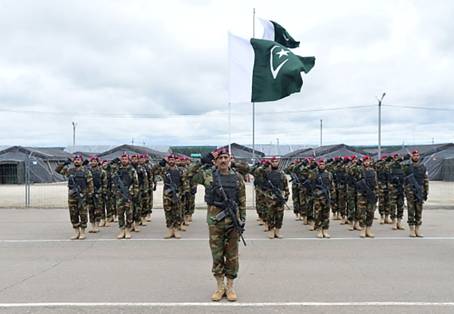 Военнослужащие вооруженных сил Пакистана на учениях стран-членов ШОС «Мирная миссия-2018» в Чебаркуле.
