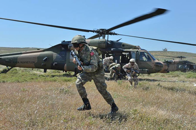 Операция турецких военных против курдов.