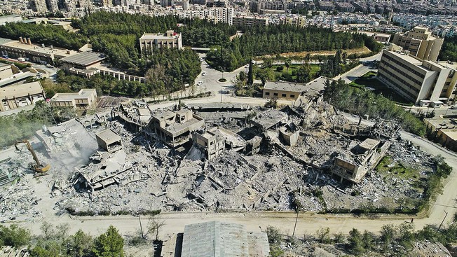 Жители Сирии: «Каждый разрушенный американцами дом мы восстановим»