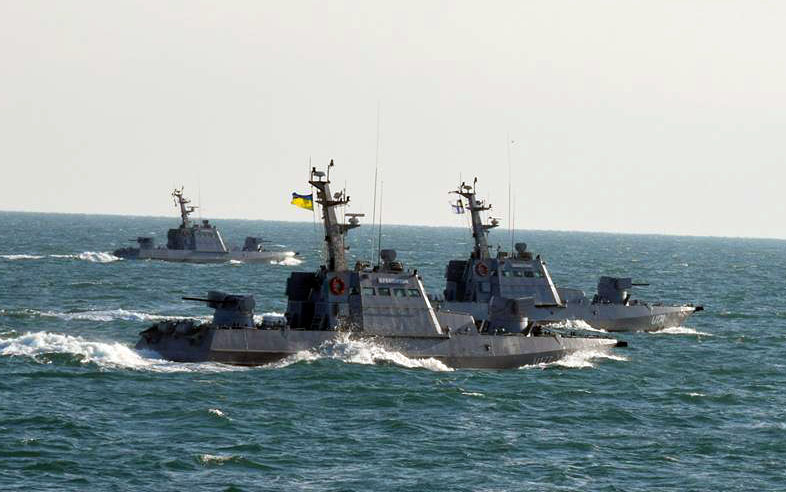 Катера ВМС Украины в Азовском море.