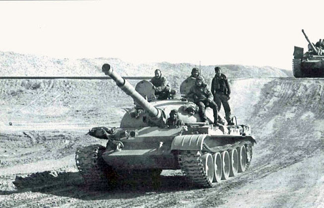 Сирийские танки идут на Тель-Авив.