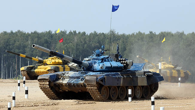 Точность - вежливость королей: Россия победила в своем первом заезде на «Танковом биатлоне»