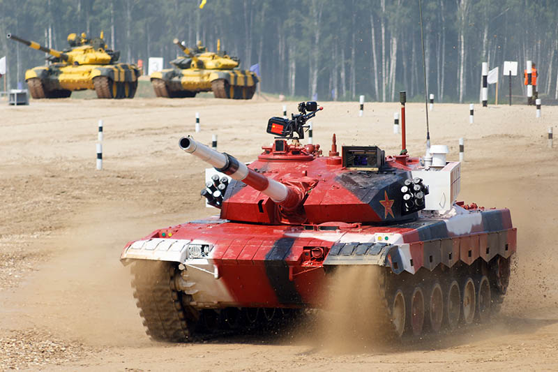 Китайская команда приехала со своими танками «Type-96».