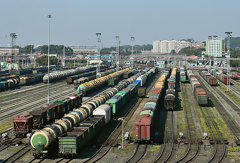 Грузовые перевозки между Россией и Украиной по железной дороге.