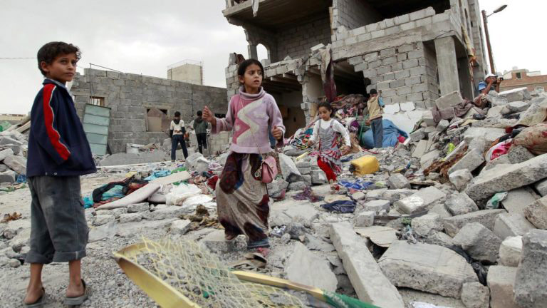 Йеменские населенные пункты после саудовской бомбежки.