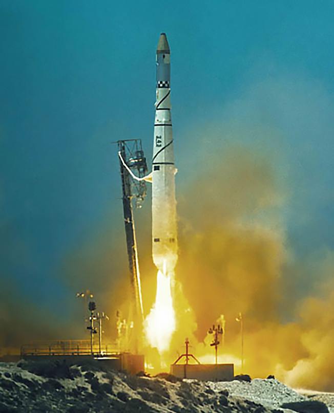 Запуск американского спутника РТР Ferret.