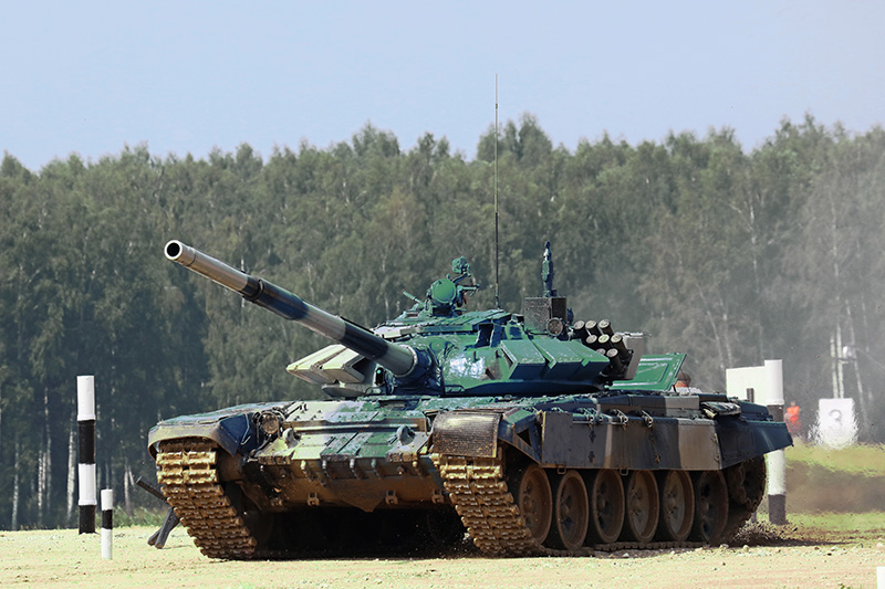 Основной боевой танк (ОБТ) Т-72.