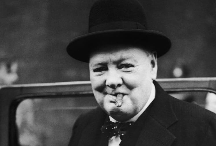 Уинстон Черчилль слов на ветер не бросал.
