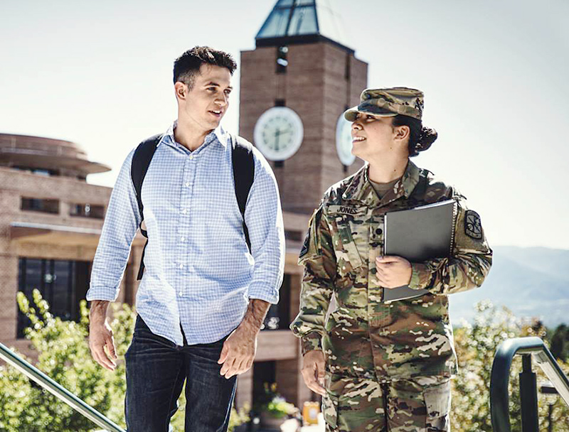 Армия предлагает оплату обучения в учебных заведениях.