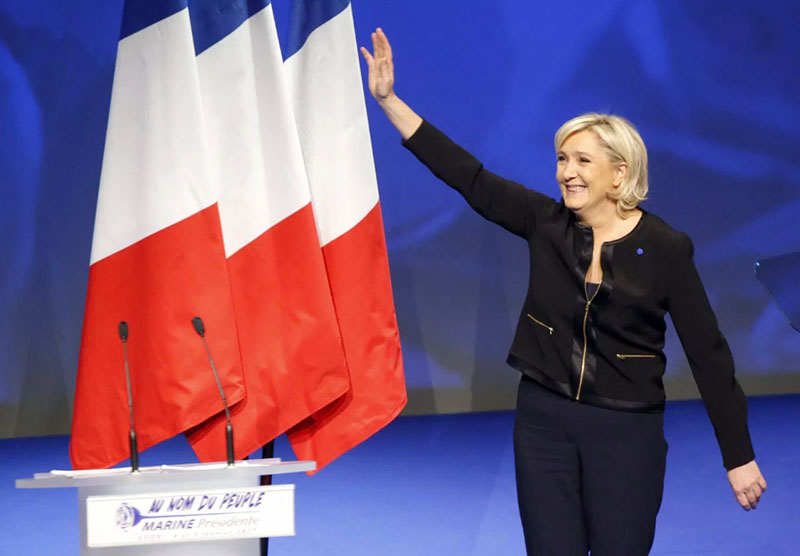 Правые, такие как партия Марин Ле Пен и ее «Народный фронт», набирают силу в Европе.
