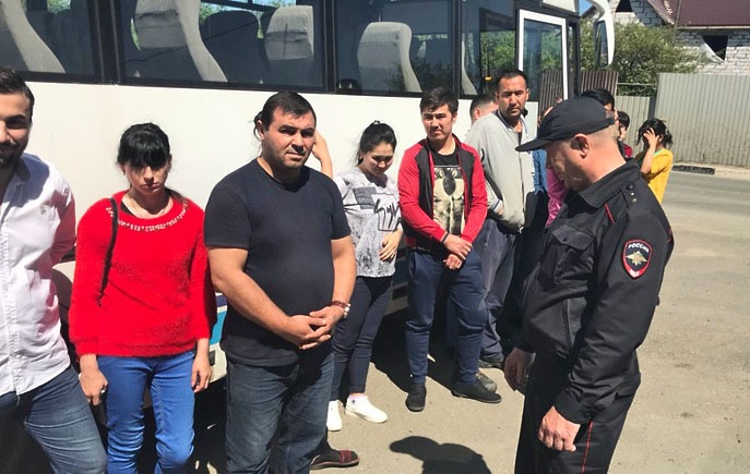24 нелегальных мигранта получили штрафы в ходе рейда в Балашихе.