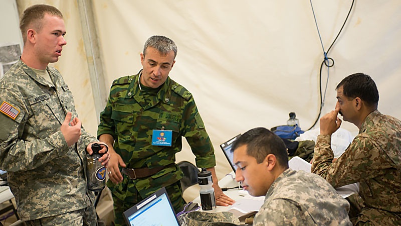 Военные из Узбекистана, Казахстана и Таджикистана приняли участие в учениях «Региональное сотрудничество – 2018», проходивших на военной базе «Эдвардс» в США.
