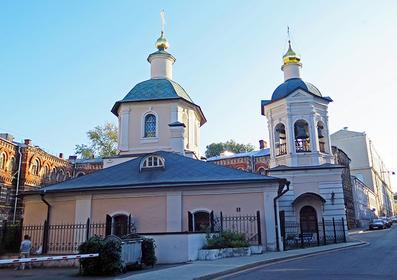 Церковь Святого Сергия Радонежского в Крапивниках.