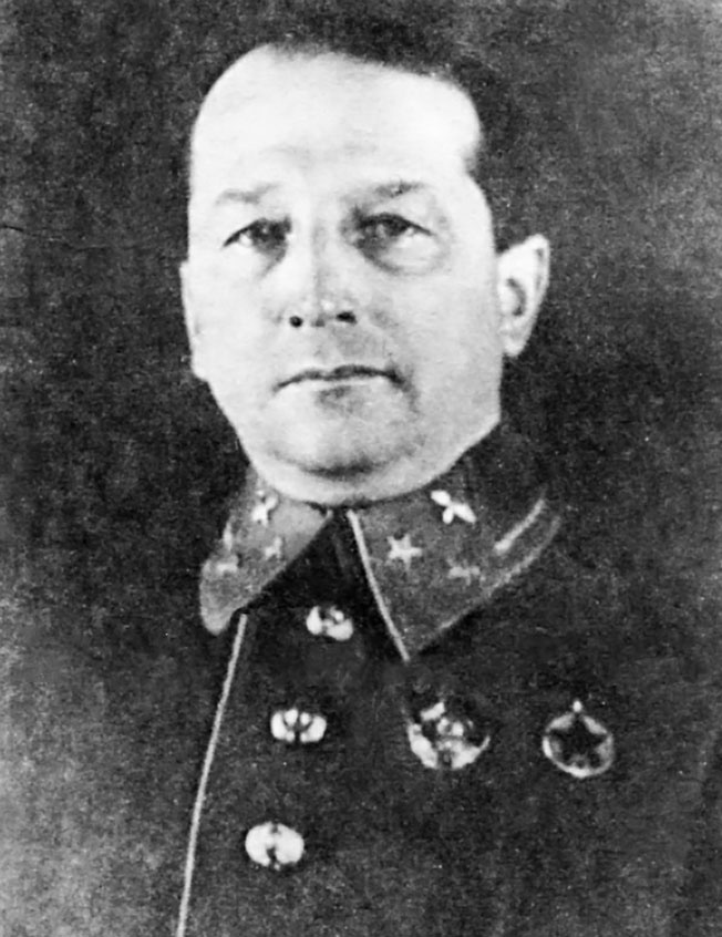 Генерал- майор авиации Левин Александр Алексеевич.