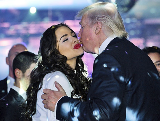 Дональд Трамп на вечеринке после финала конкурса «Мисс Вселенная 2013».