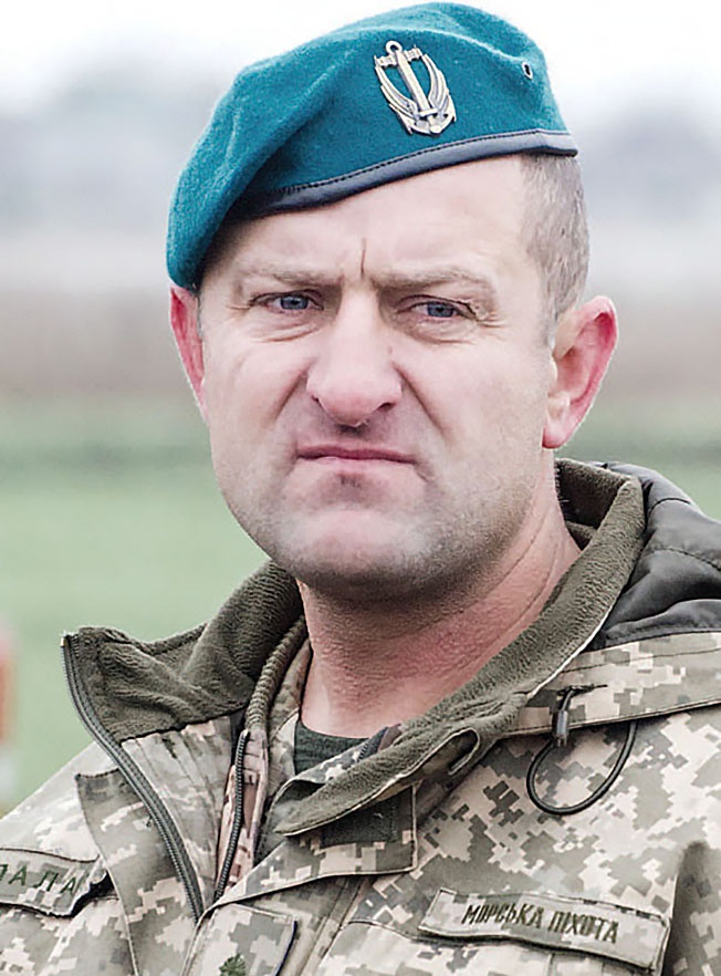 Командир бригады полковник Николай Палас.