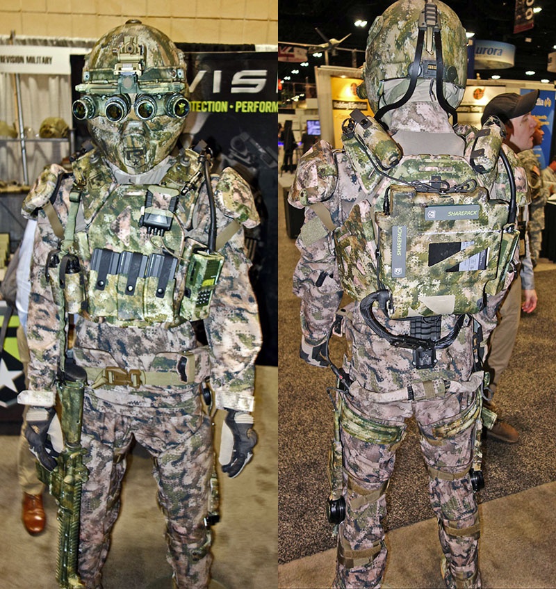 Роботизированные костюмы TALOS на выставке вооружения.