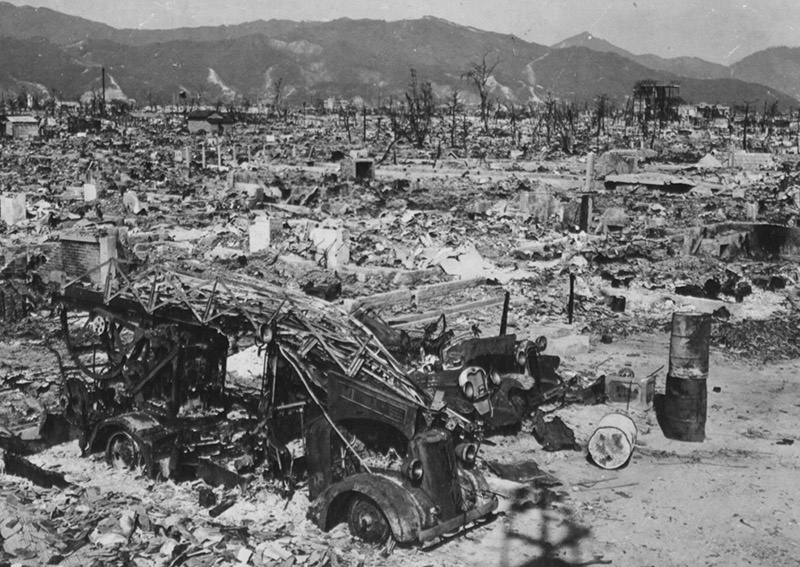 Хиросима после атомной бомбардировки США.
