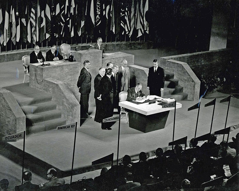 Сан-Францисский мирный договор, подписанный в 1951 году.