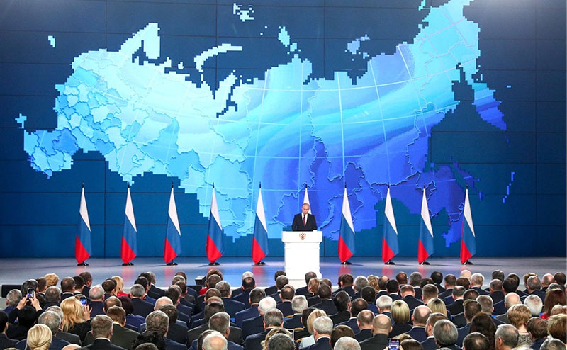Владимир Путин публично предостерег «центры принятия решений о применении угрожающих России ракет» от непродуманных шагов.