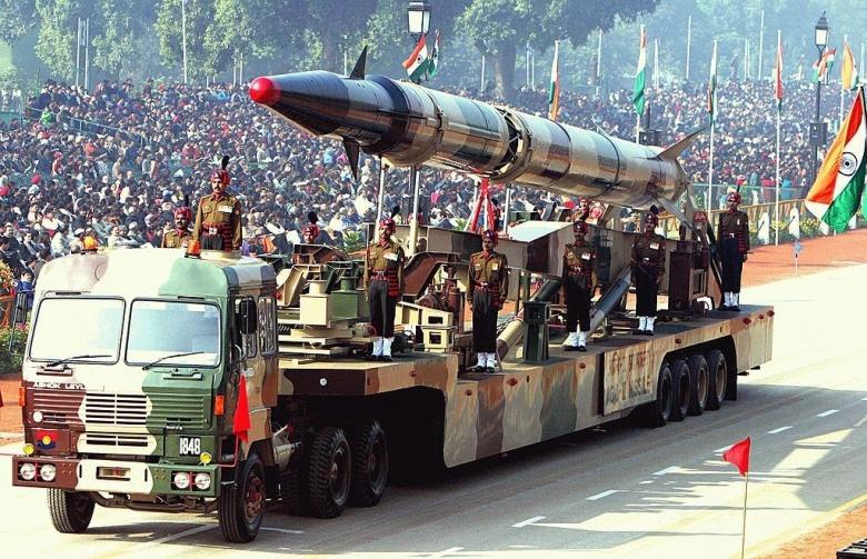 Индия имеет около 120-130 ядерных боеприпасов.