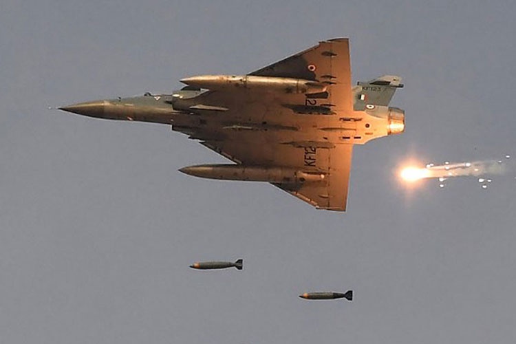 В налете на лагерь террористов принимали участие 12 самолетов «Мираж-2000» индийских ВВС.