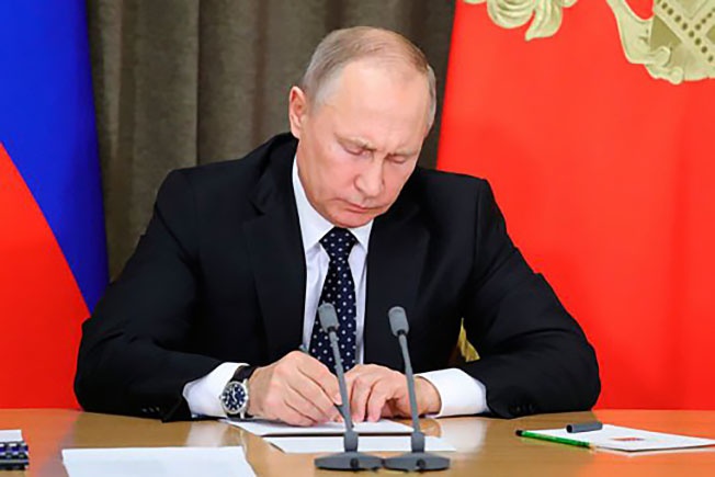 Владимир Путин 4 марта подписал указ о приостановке участия России в ДРСМД.