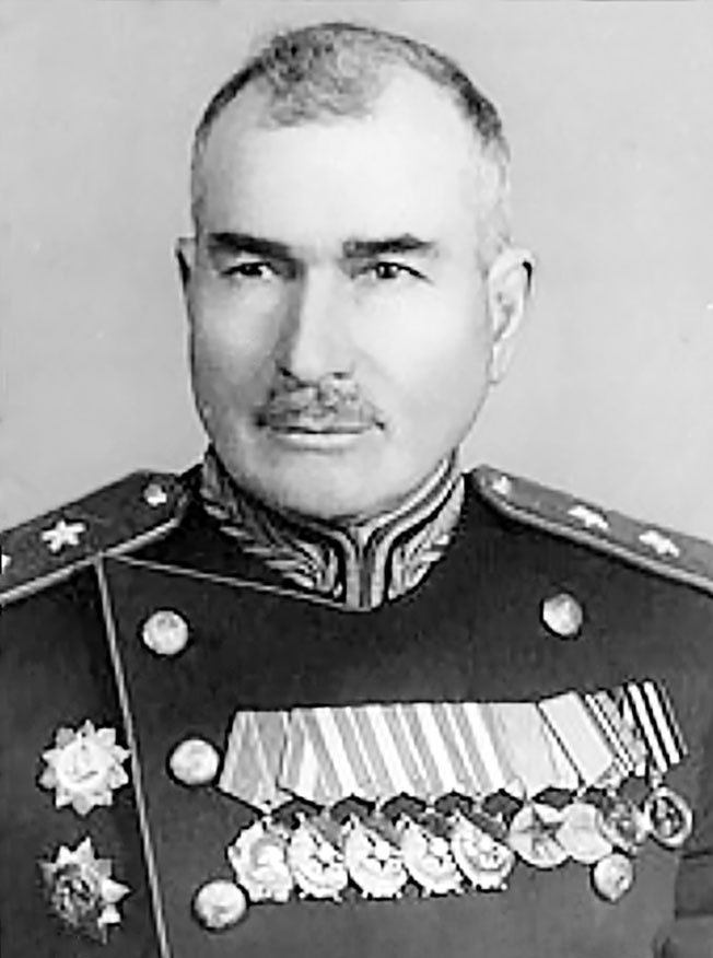Командующий 28-й советской армией генерал-лейтенант Алексей Гречкин.