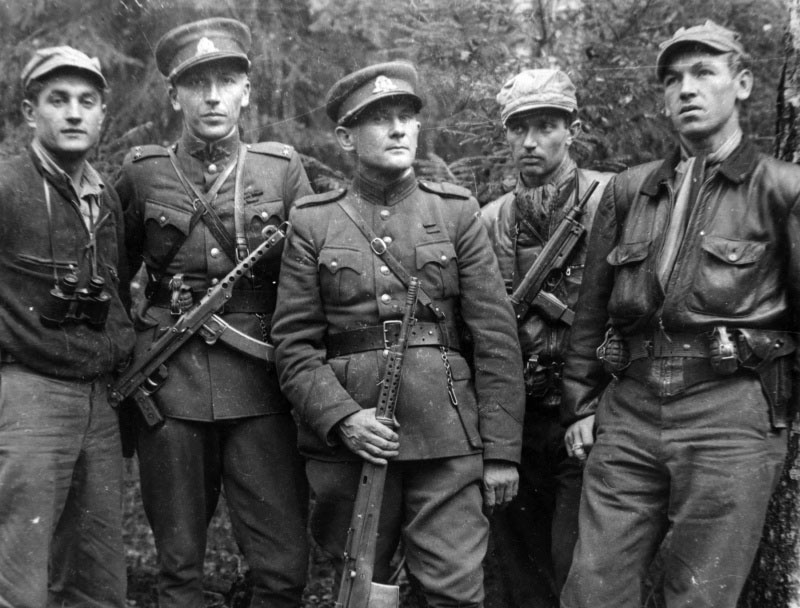 Литовские «лесные братья» среди которых попадались и немцы и поляки.
