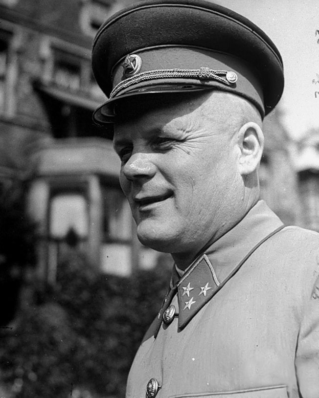 Назначение руководителем военной миссии именно генерал-лейтенанта Филиппа Голикова оказалось оправданным.