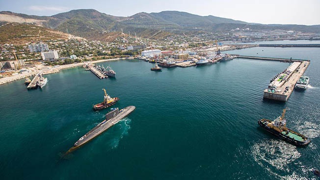 Новые комплексы и корабли: какова мощь военной базы в Новороссийске