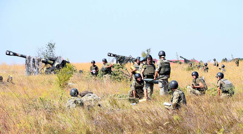 Согласно «Стратегии военной безопасности Украины», воевать с Россией Украина собирается при любом раскладе.