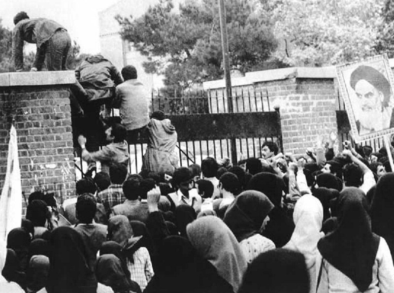 Захват исламистами посольства США в Тегеране в 1979 году.