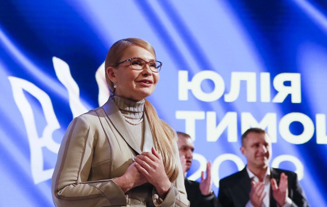 Вариант коалиции с Тимошенко, постоянно заявляющей о своих премьерских амбициях, означает перманентную дестабилизацию.