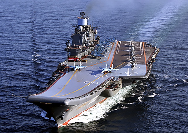 Крейсер «Адмирал Флота Советского Союза Кузнецов».