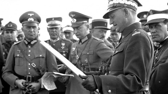 Польские генералы: «Между Германией и Польшей существует секретный военный договор против СССР»