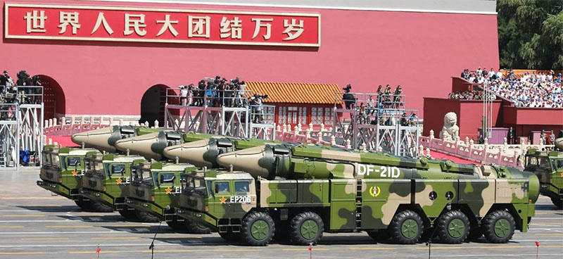 Китайские противокорабельные ракеты DF-21D.
