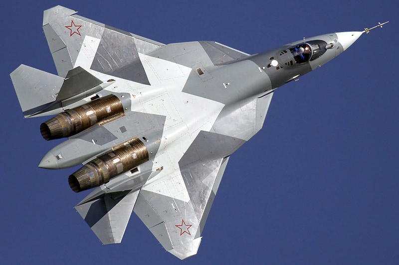Некоторые перспективные системы шестого поколения уже испытываются на новейшем истребителе Су-57.