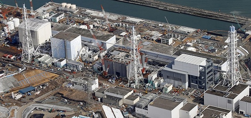 Авария на АЭС в Фукусиме, произошедшая в марте 2011 года, вновь привлекла внимание мировой общественности к вопросу производства в Японии ядерного оружия.