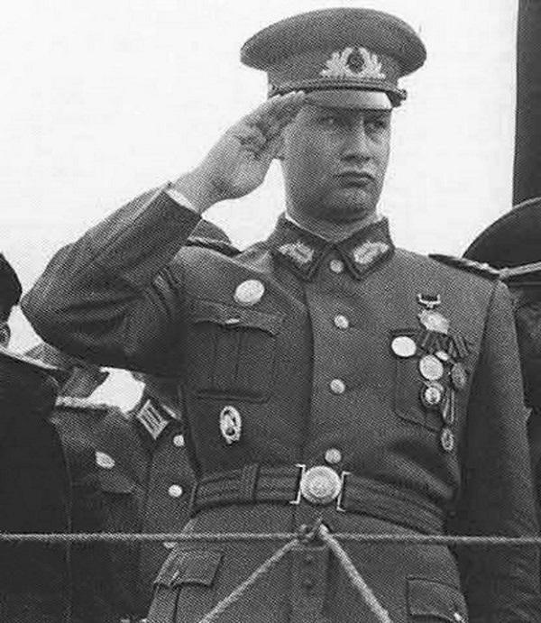 Глава внешней разведки ГДР Маркус Вольф после назначения на должность.