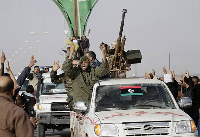 Поход армии Хафтара на Триполи начался в апреле прошлого года.