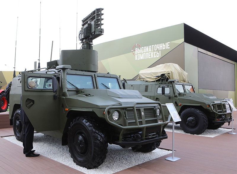 ЗРК «Гибка-С» установлена на мощный бронеавтомобиль «Тигр».