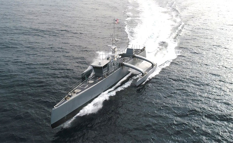 Разработанный институтом DARPA беспилотный корабль «Морской охотник».