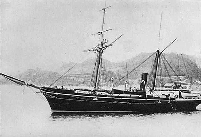Паровые шхуны в Сибирской флотилии вооружались небольшими единорогами.