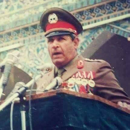 Фото 5. При президенте Наджибулле в северном регионе Афганистана большим авторитетом и влиянием в войсках пользовался генерал Джума Ацах.