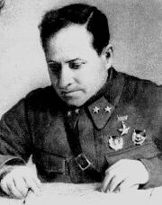 В мае 1943-го генерал Шепетов был расстрелян за попытку побега из лагеря Флоссенбюрг.