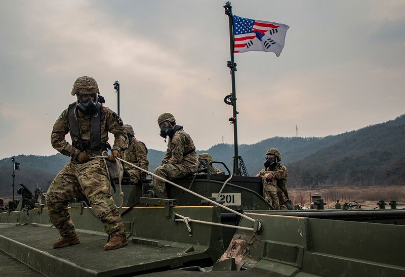Совместные учения военных Кореи и США проводились регулярно с незапамятных времен.
