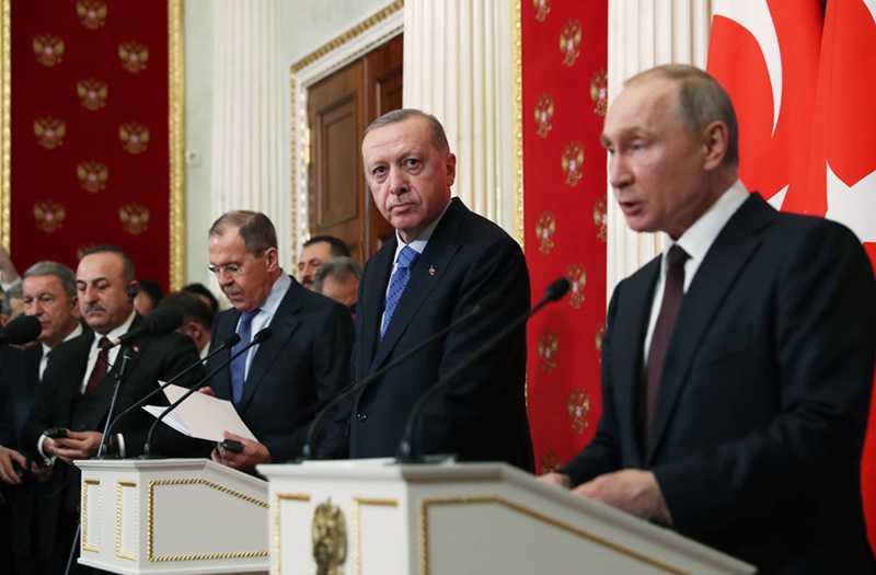 Президентам Владимиру Путину и Реджепу Эрдогану удалось согласовать меры по разрешению кризисной ситуации в Сирии.