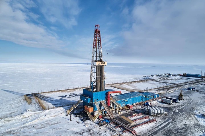 Нефть и газ на сегодня обеспечивают всего 37% доходной части бюджета России.